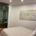 Casa Vercelli Delizioso Bilocale Moderno Nella Vecchia Milano