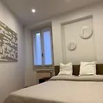 Casa Vercelli Delizioso Bilocale Moderno Nella Vecchia Milano