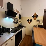 Regina Milano Ai Navigli - Sky Tv, Wifi And Breakfast Box