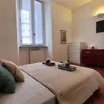 Navigli-Centro Stylish Suite In Design District