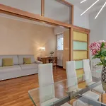 Bnbutler - Stromboli, 22 - Ampio, Luminoso Ed Elegante