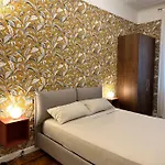 I Host Apartment - Jommelli 12