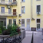 Ross Quadrell - Milano