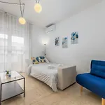 Niguarda-Zara Xxl Home,Two Balconies,Wifi,Family