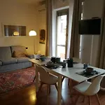 Flat 11 Mm1 Loreto Pasteur Con Posto Auto - P5
