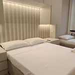 Marcora 6 V Luxury Living