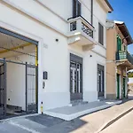 Khl Apartments