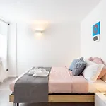 Khl Apartments