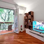 Mico Garden View Citylife Executive Apartment