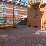 Leader Apartment 4 - Monzino - Hockey Msg Arena - Linate -