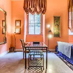 Sarpi Apartment