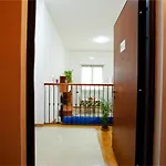 Bilocale A 400M Dalla Stazione Di Lambrate - Casa Abano