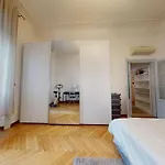Hayez Home Milano