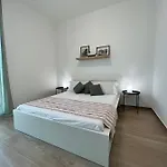 Sunny Apartment