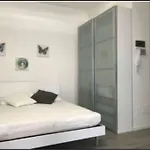 Lolo Apartment