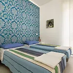Apartament Famagosta Milano