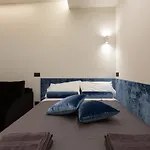 Pab60 -Crescenzago-Luxury Blue House