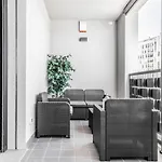 Harmony House - Rho Fiera 6Min - Free Parking - Terrace