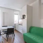 Cimiano Suite 22, New Apartment