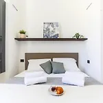 The Best Rent - Lovely Two-Room Apartment In Porta Romana