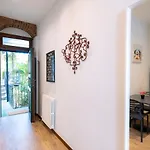 The Red Bricks Home - San Babila Area