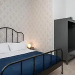 Blue City Paradise - Renovated Apt In Center Milan