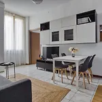 Casa Azzurra - Citta Studi- Via Lomellina