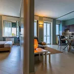 Charmy & Cozy Panoramic Flat 50M From M4 Stop