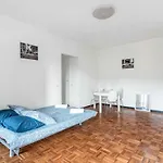 Mi8 -10 Minutes From The Duomo- Large Apartment