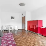 Mi8 -10 Minutes From The Duomo- Large Apartment