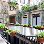 Repubblica Elegant Milan House