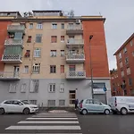 Ihost Apartment - Romilli 17A