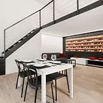 Modern Quiet Super Central Luxury Apartment