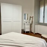 Elegante Stanza Matrimoniale