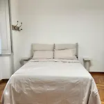 Elegante Stanza Matrimoniale