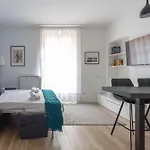 Cozy Small House Porta Venezia