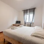 Guest Planet - Bicocca Suites Milano