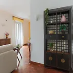 The Best Rent - Spacious One-Bedroom Apartment Near The Columns Of San Lorenzo