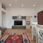 Ihost Flat - Giambellino 131-2