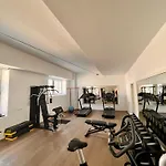 Welcome To Art Building - Comfort & Elegant Flat