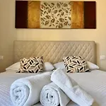 Welcome To Art Building - Comfort & Elegant Flat