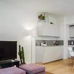 Mysa Properties - Grazioso Bilocale In Corso Indipendenza