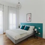 The Best Rent - Cozy Two-Bedroom Apartment Near Colonne S Lorenzo