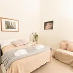 Luxury Apartment Near Duomo Italia 38