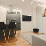 Joivy Cosy Flat In Cinque Giornate Square