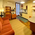 Porta Venezia Apartment
