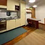 Porta Venezia Apartment