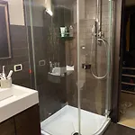 Residenza Taliedo, In Casa Privata, Abitata, Solo Camera Doppia E Bagno Personale