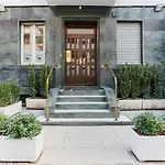 The Best Rent - Bright Two-Bedroom Apartment In Central Station Area