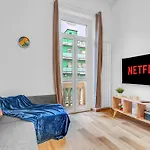 Ellebnb - Milano Wifi, Netflix E Metro M2 A 100 Metri
